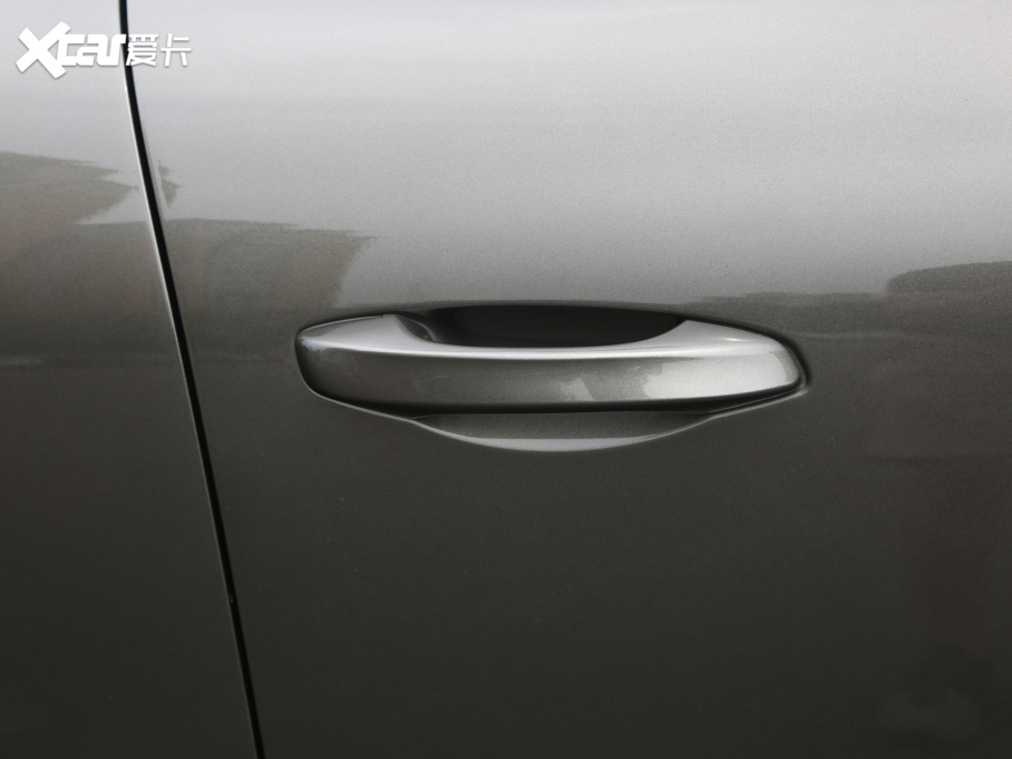 2021ِC5 X 1.6T ҫ