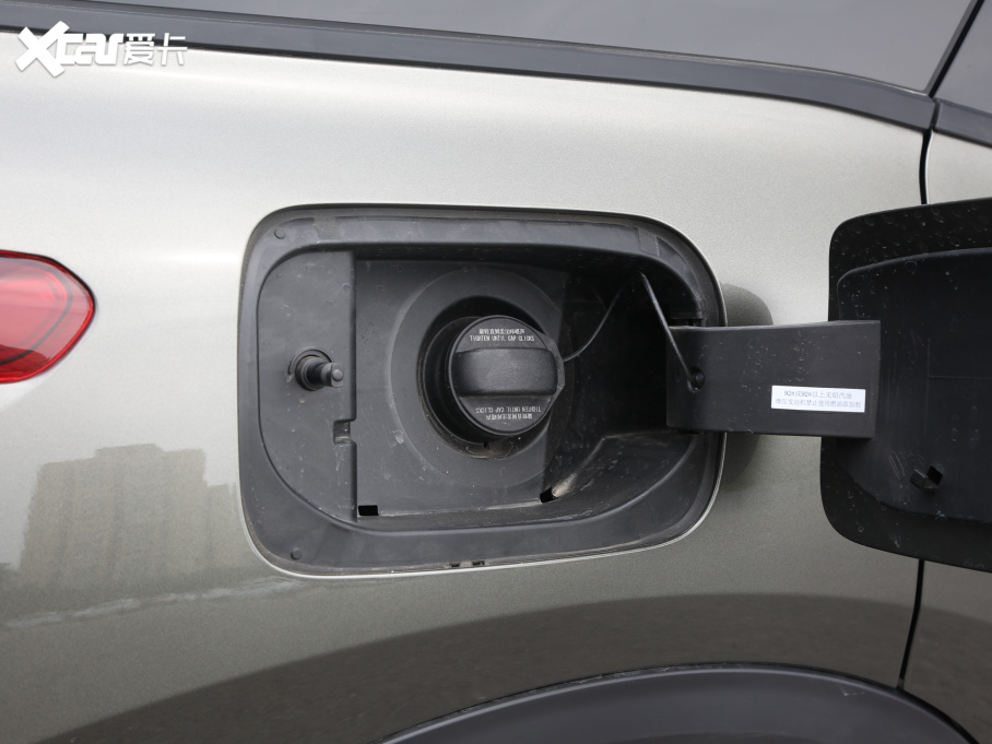 2021ِC5 X 1.6T ҫ