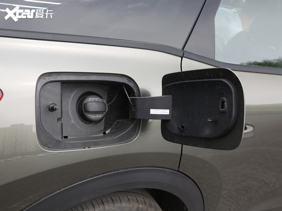 2021ِC5 X 1.6T ҫ