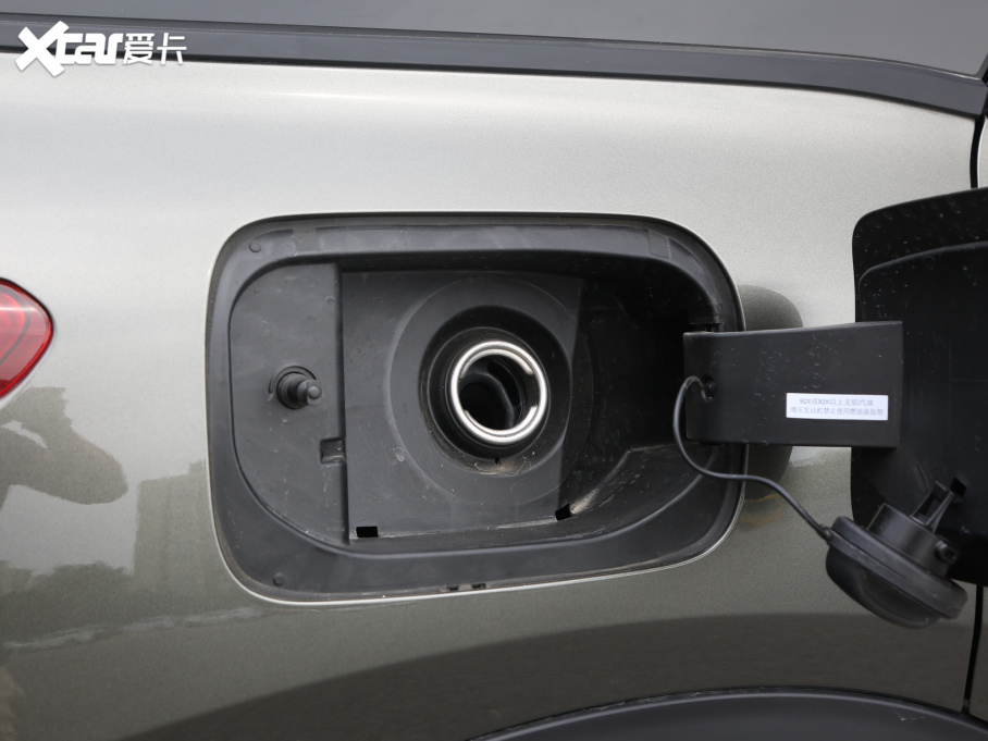 2021ِC5 X 1.6T ҫ