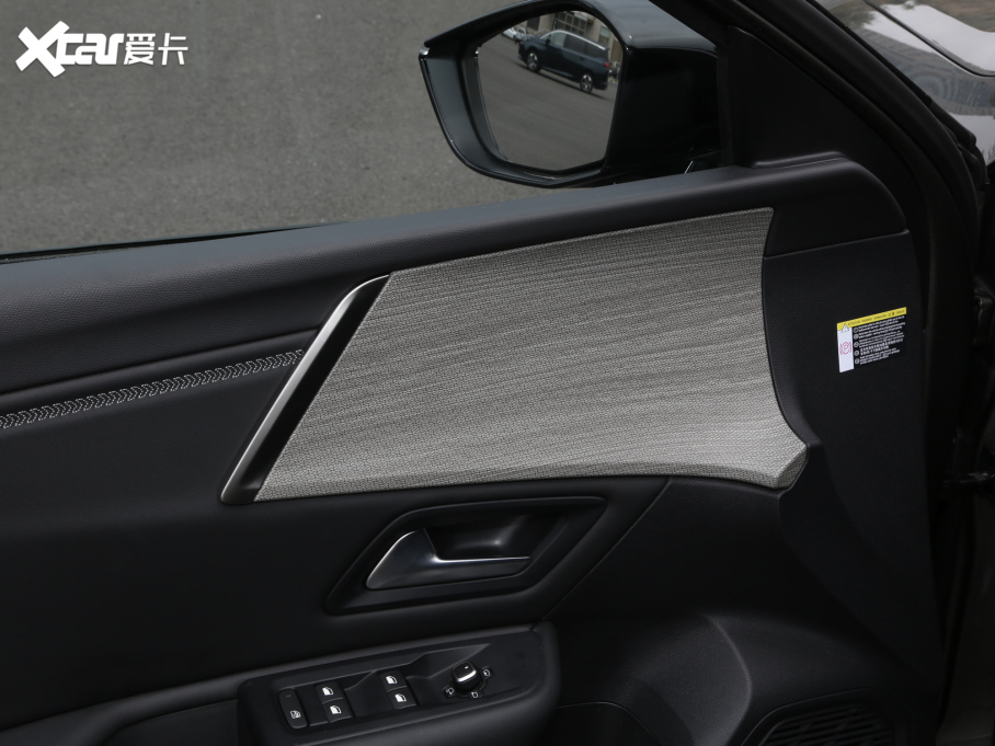 2021ِC5 X 1.6T ҫ