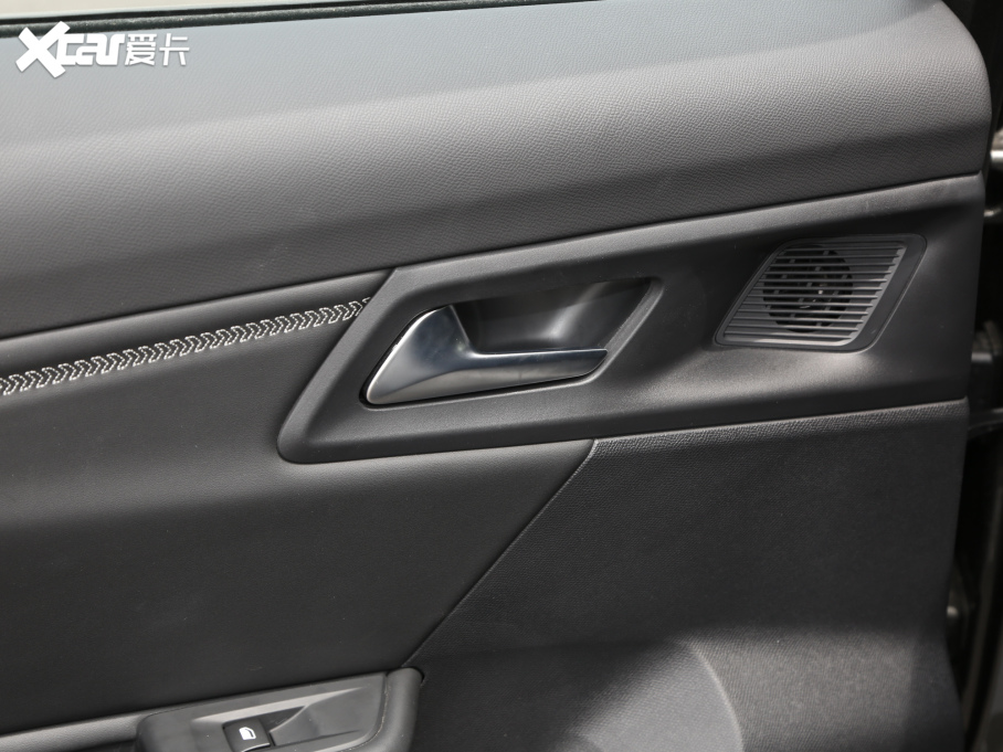 2021ِC5 X 1.6T ҫ