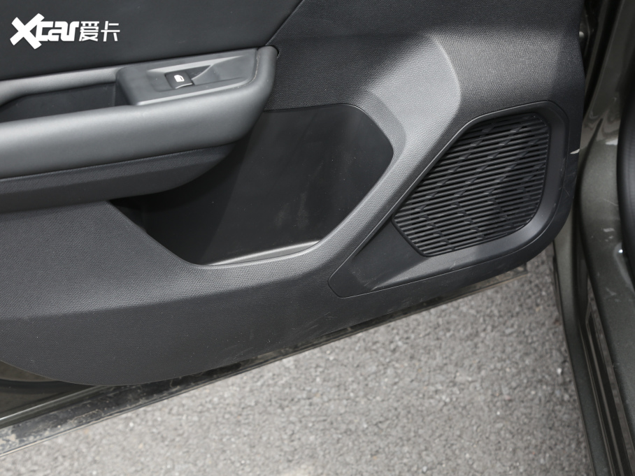 2021ِC5 X 1.6T ҫ