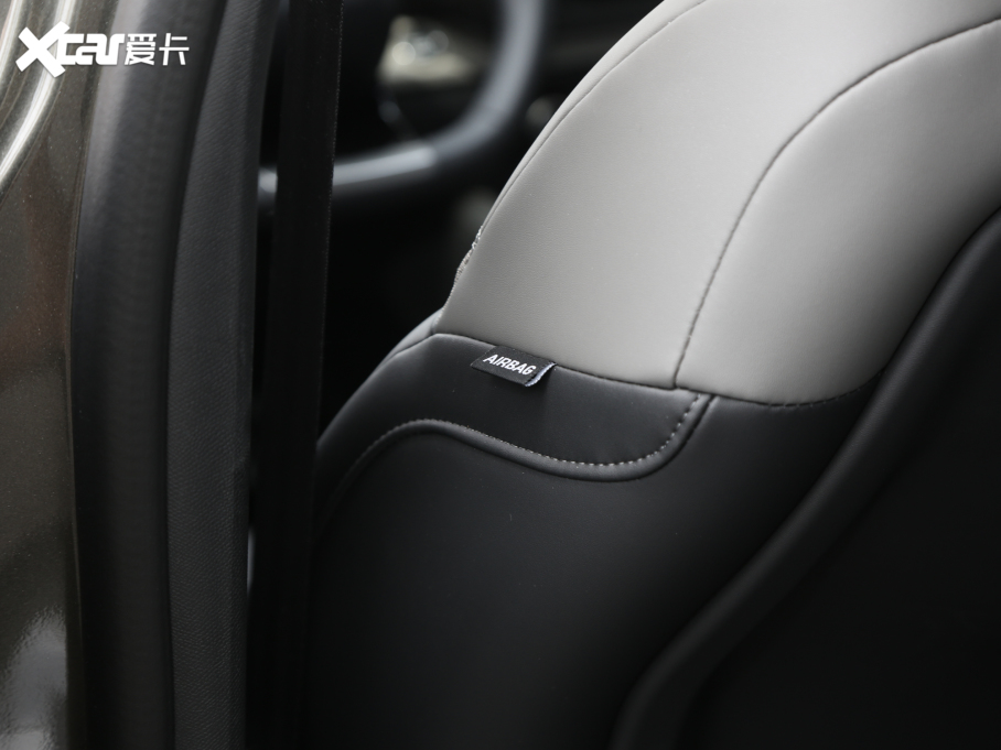 2021ِC5 X 1.6T ҫ