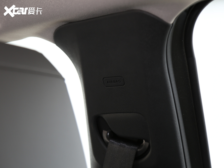 2021ِC5 X 1.6T ҫ