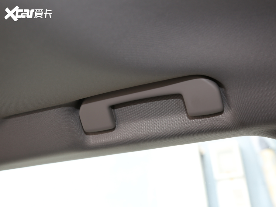 2021ِC5 X 1.6T ҫ