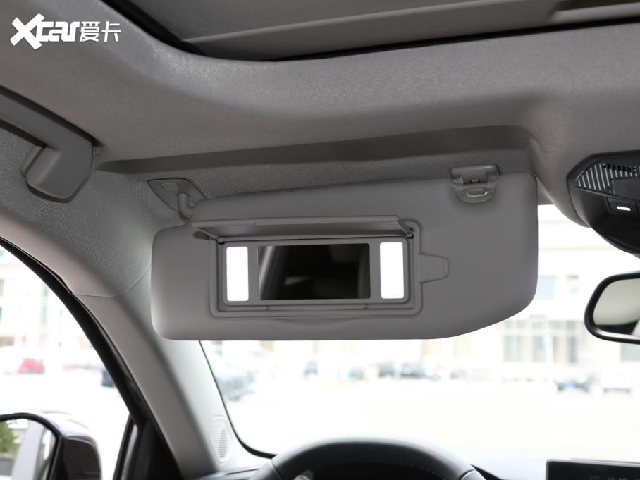 2021ِC5 X 1.6T ҫ