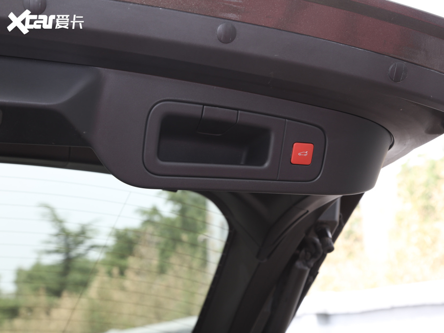 2021ِC5 X 1.6T ҫ