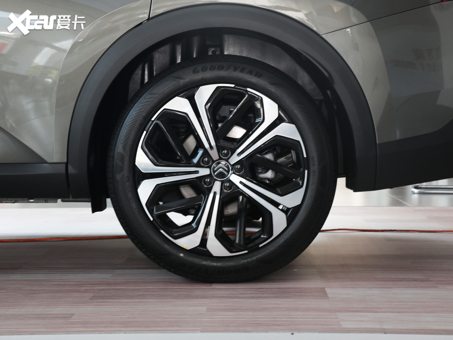 2021���ِC5 X 1.6T �I(l��ng)����