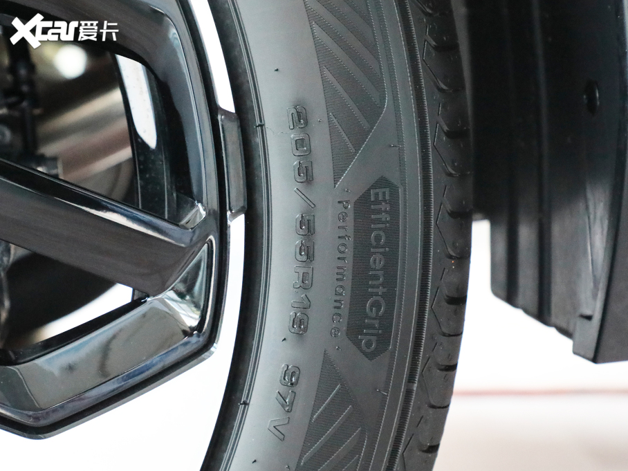 2021ِC5 X 1.6T I