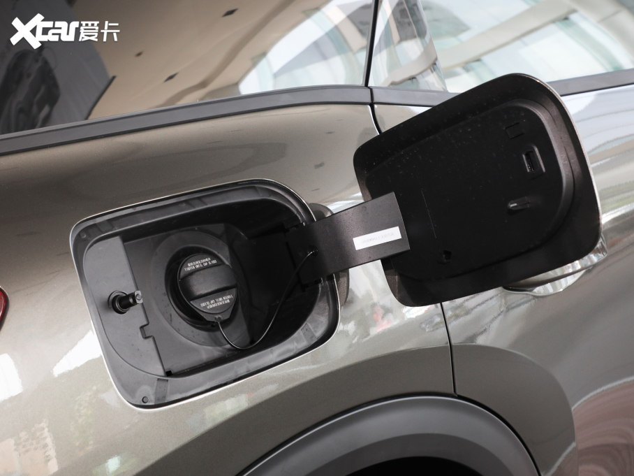 2021ِC5 X 1.6T I