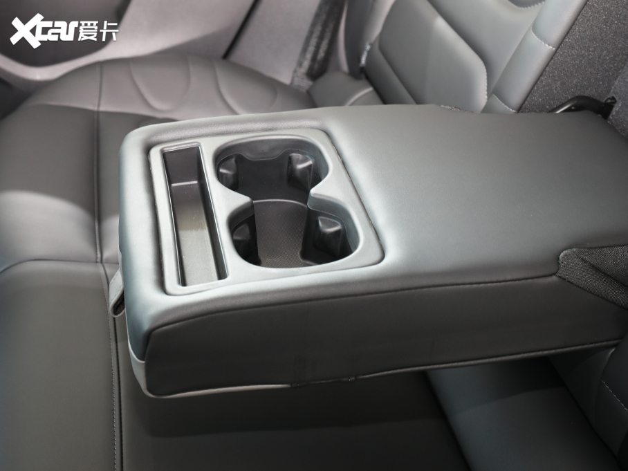 2021ِC5 X 1.6T I