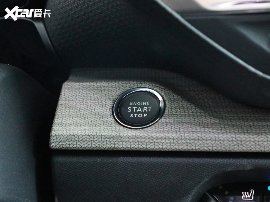 2021ِC5 X 1.6T I