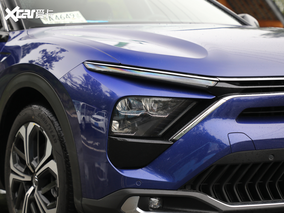 2021ِC5 X 1.6T ҫ