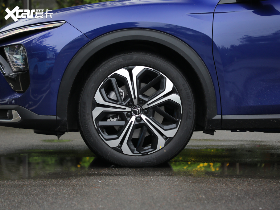 2021ِC5 X 1.6T ҫ