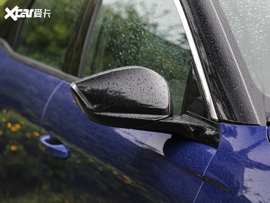 2021ِC5 X 1.6T ҫ