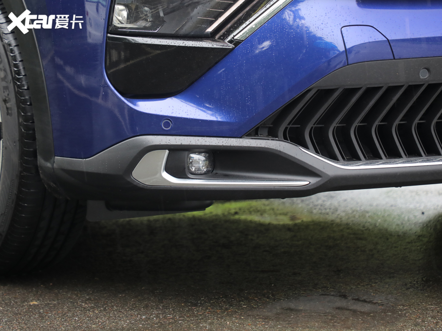 2021ِC5 X 1.6T ҫ