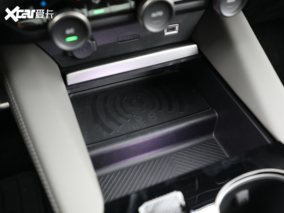 2021ِC5 X 1.6T ҫ