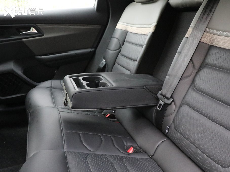 2021ِC5 X 1.6T ҫ