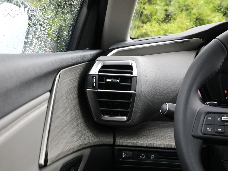 2021ِC5 X 1.6T ҫ