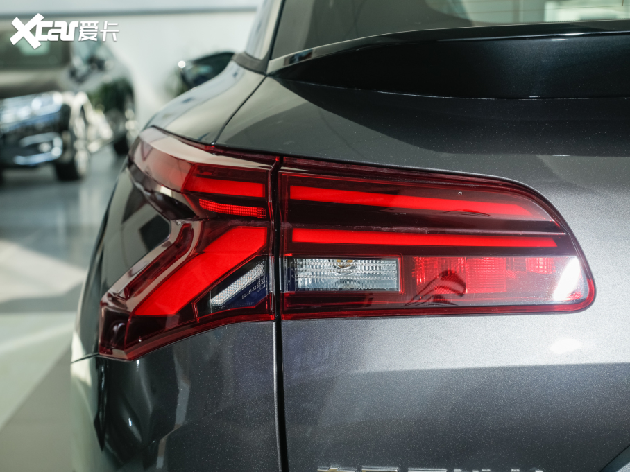 2021ِC5 X 1.6T (sh)