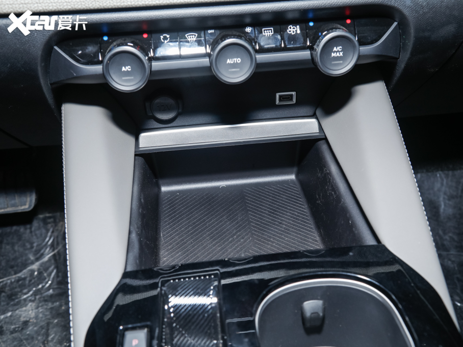 2021ِC5 X 1.6T (sh)