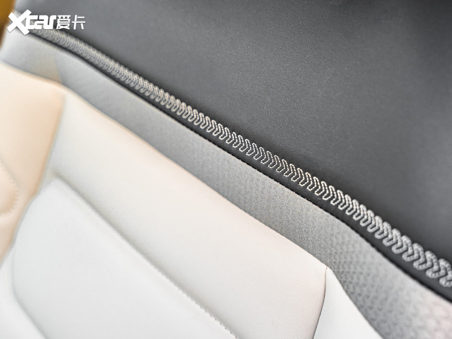 2021ِC5 X 1.6T ҫ