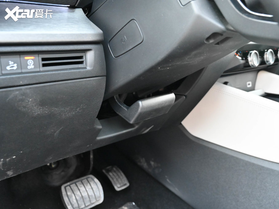 2021ِC5 X 1.6T I(lng)