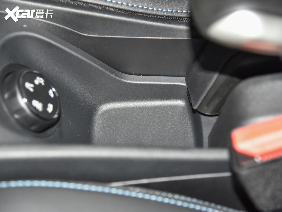 2021��ѩ�F��C3-XR 1.2T �Ԅ����а�