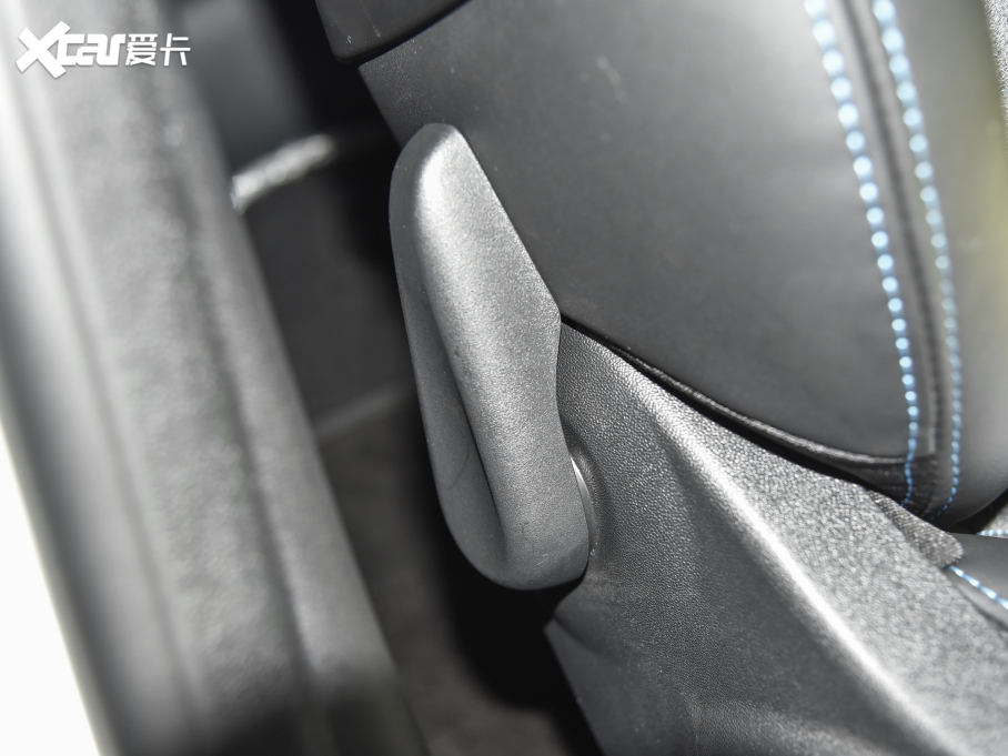 2021��ѩ�F��C3-XR 1.2T �Ԅ����а�