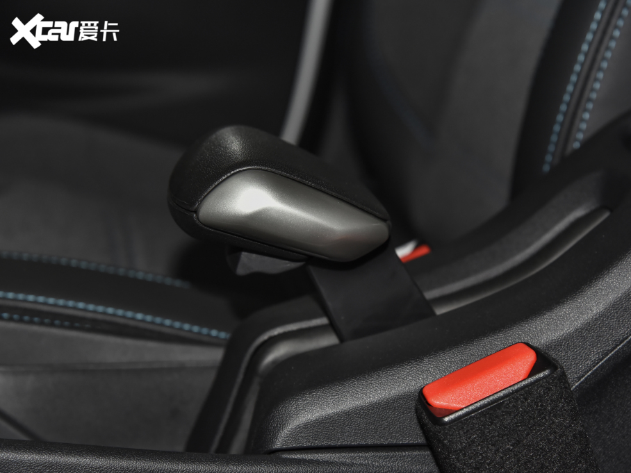 2021��ѩ�F��C3-XR 1.2T �Ԅ����а�