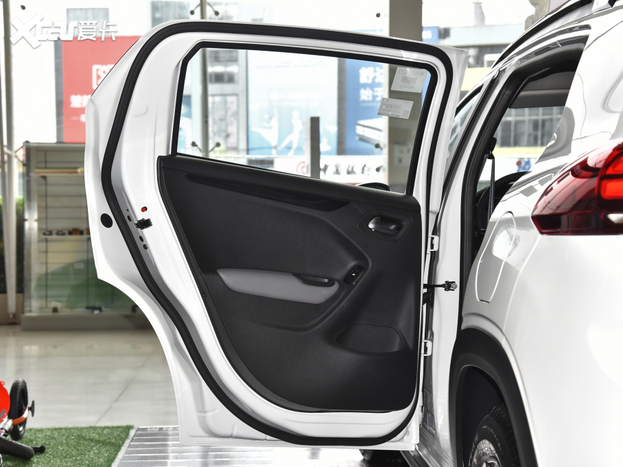 2021��ѩ�F��C3-XR 1.2T �Ԅ����а�