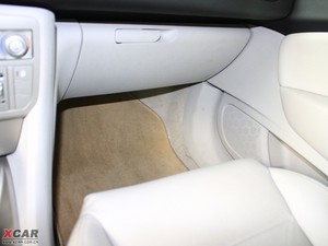 2010款2.3L 自动尊贵版 空间座椅