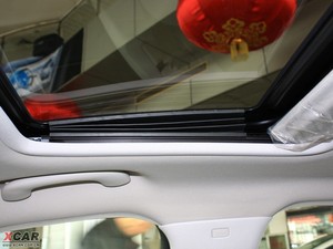 2010款2.3L 自动尊贵版 空间座椅