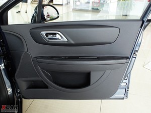 2009款1.6L 手动时尚版 空间座椅