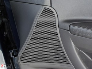 2009款1.6L 手动时尚版 空间座椅
