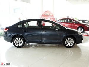 2009款1.6L 手动时尚版 整体外观