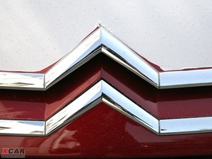 2009款2.0L 自动豪华天窗版 细节外观