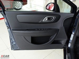 2009款1.6L 手动时尚版 空间座椅