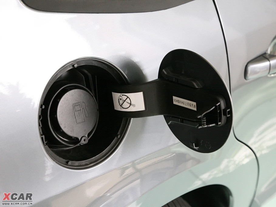 2009���������� 1.6L �Ԅ����m��