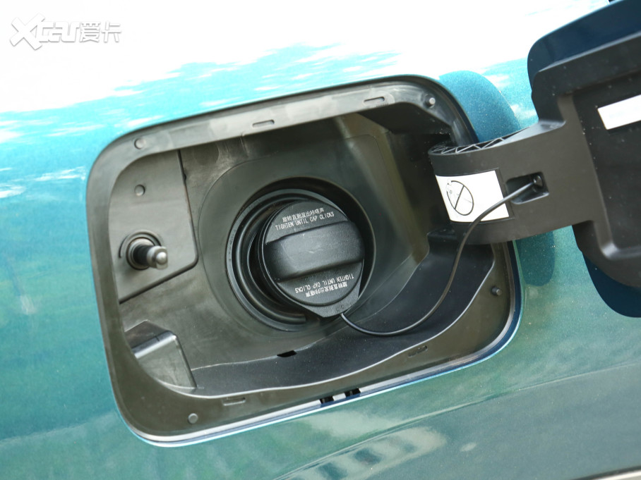 2022 C5 AIRCROSS BEYOND 400THP