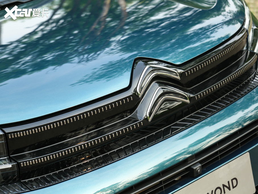 2022 C5 AIRCROSS BEYOND 400THP