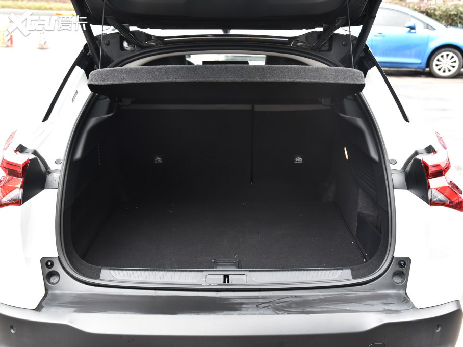 2022ِC5 X 1.6T I _Tt