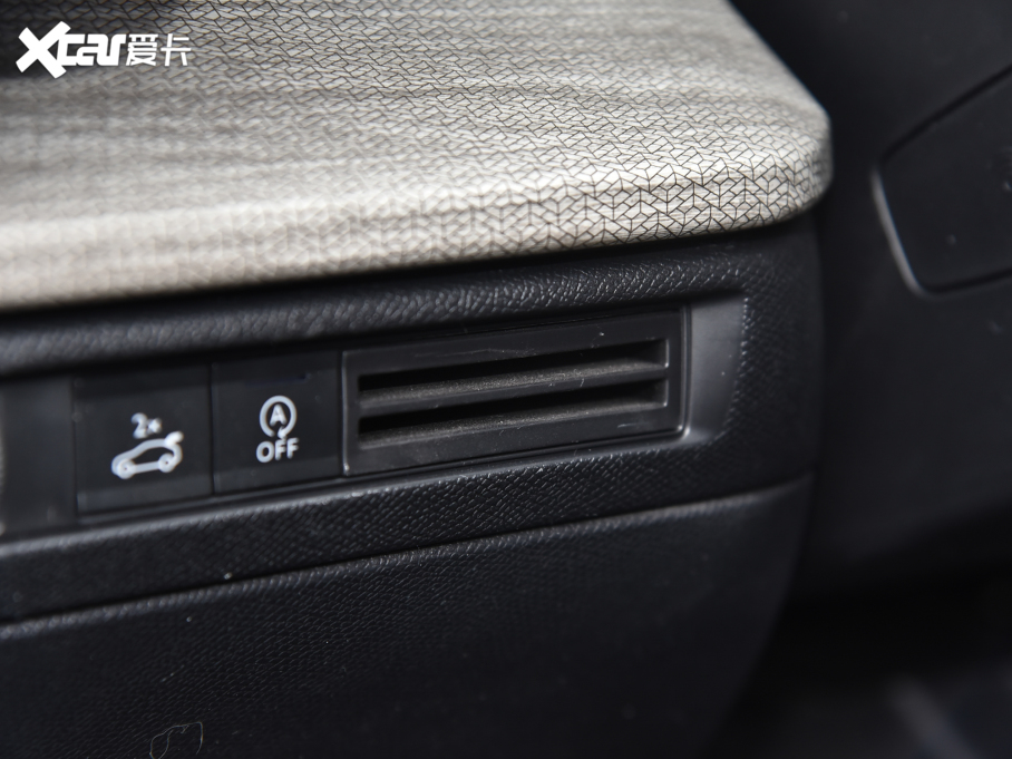 2022ِC5 X 1.6T I _Tt