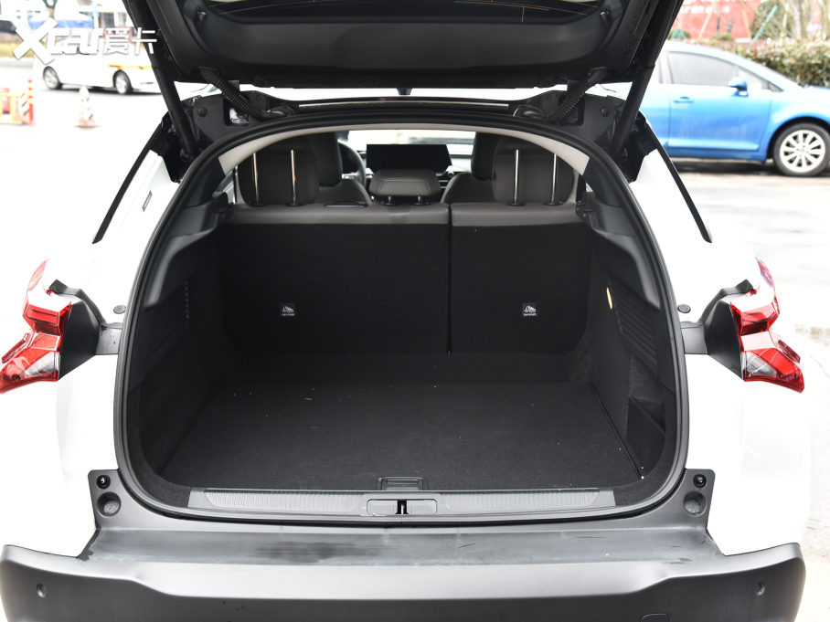 2022ِC5 X 1.6T I _Tt