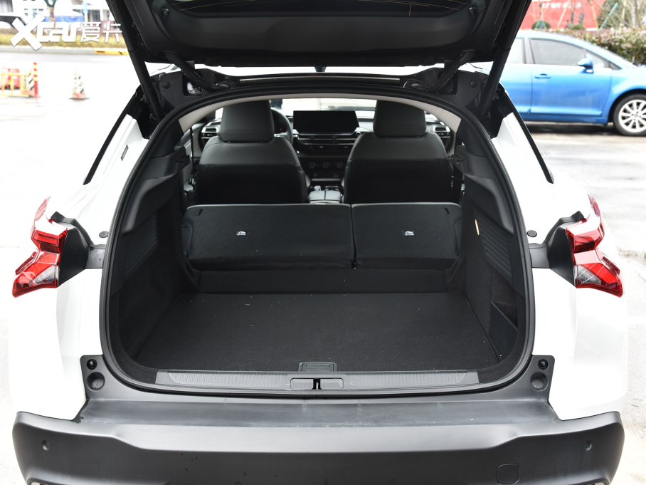 2022ِC5 X 1.6T I(lng) _Tt