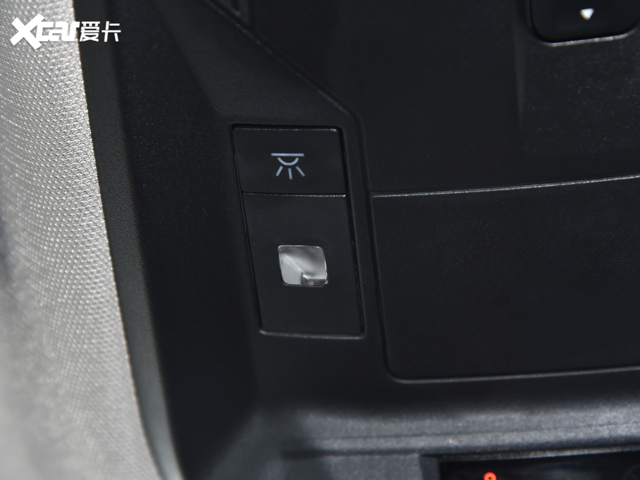 2022ِC5 X 1.6T I _Tt