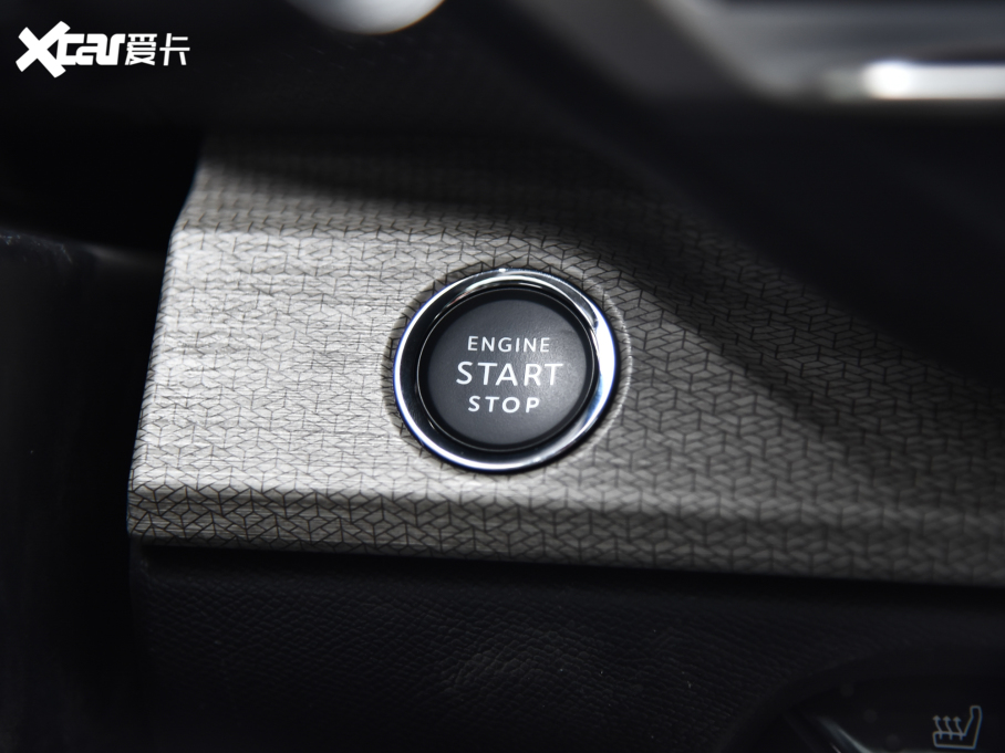 2022ِC5 X 1.6T I _Tt