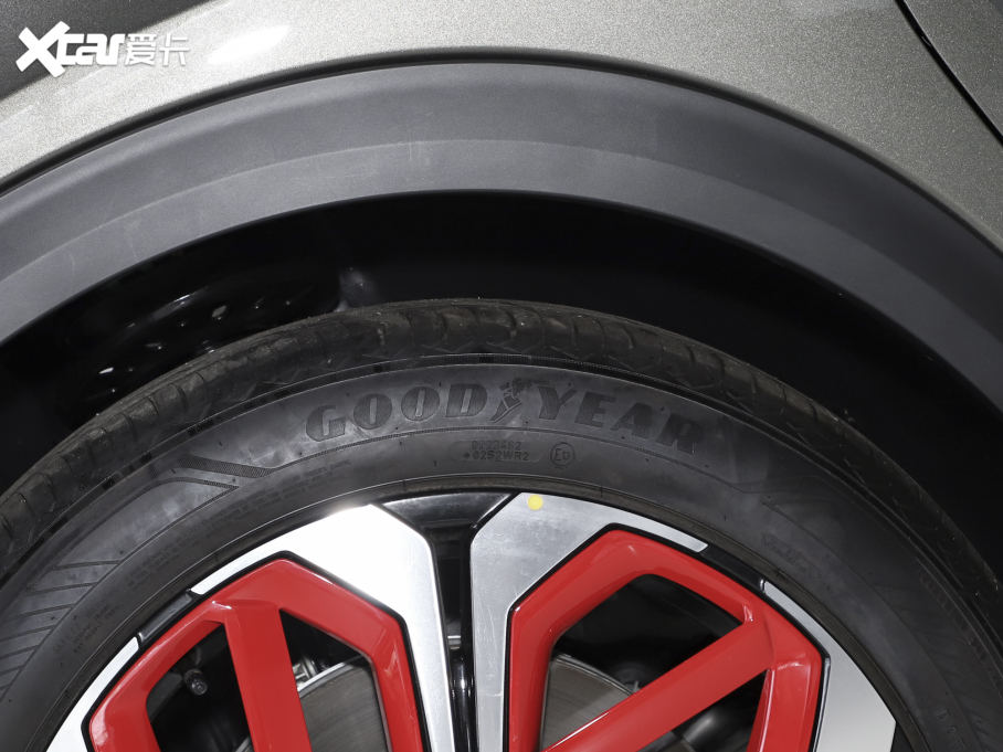 2022ِC5 X 1.6T ҫ _Tt