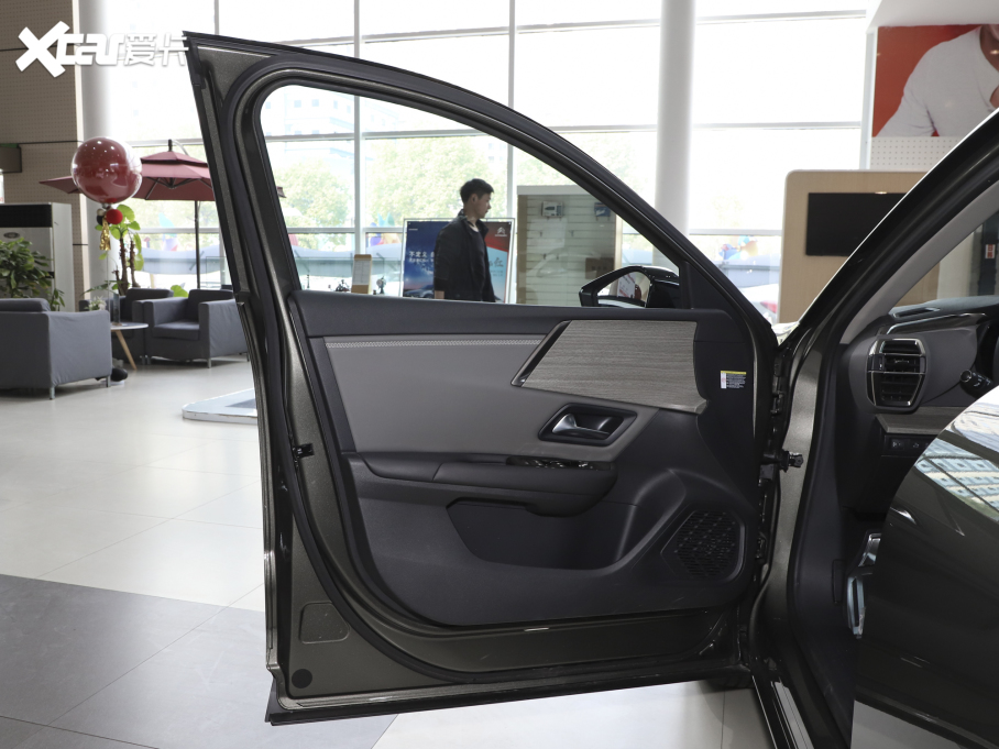 2022ِC5 X 1.6T ҫ _(ki)T(mn)t